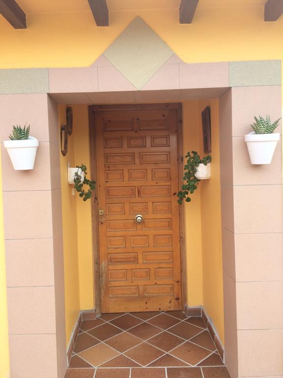 Casa Mariana Guest House Llames de Parres Exterior photo